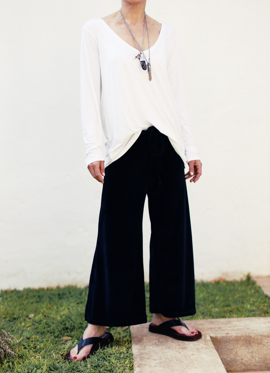 Bongi  Velvet Stretch Wide Leg, Cropped Pants